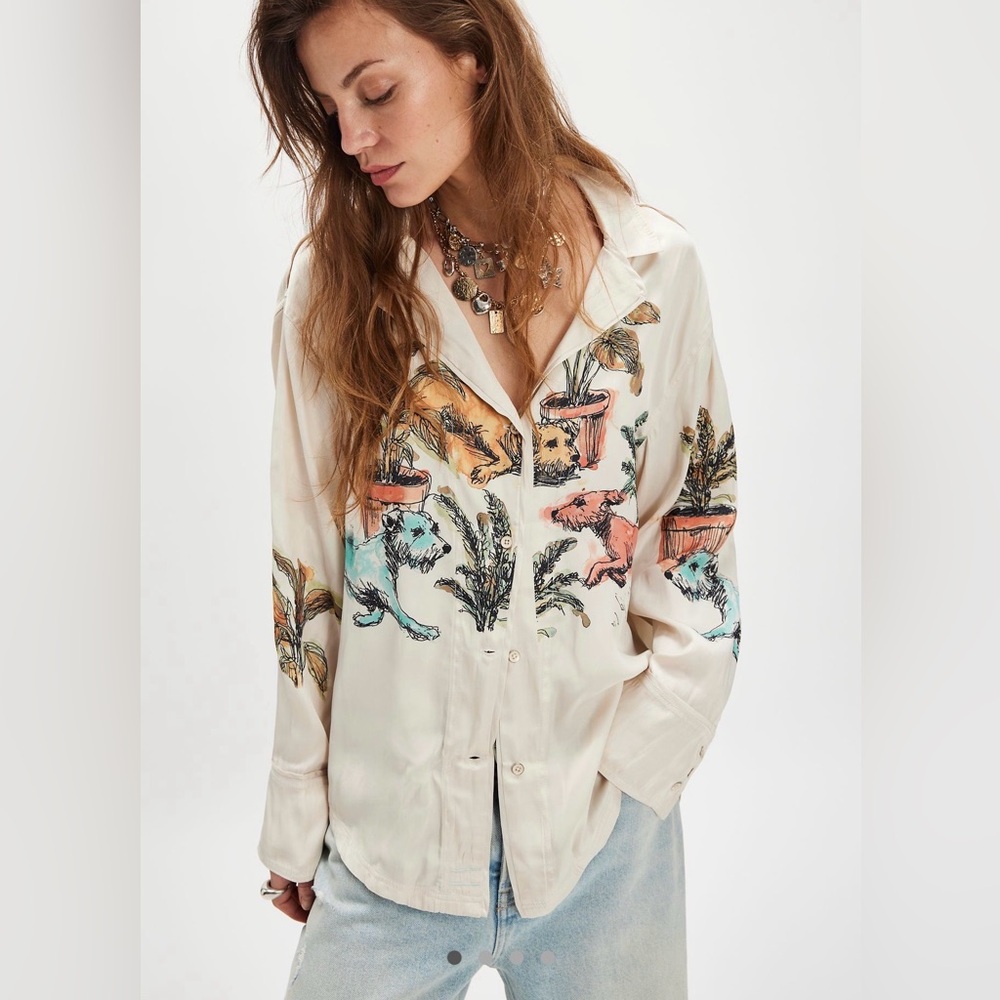 NWT We The Free Watercolor Animal Print Button Down Large